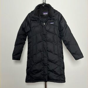 Patagonia Women’s Down With It Parka